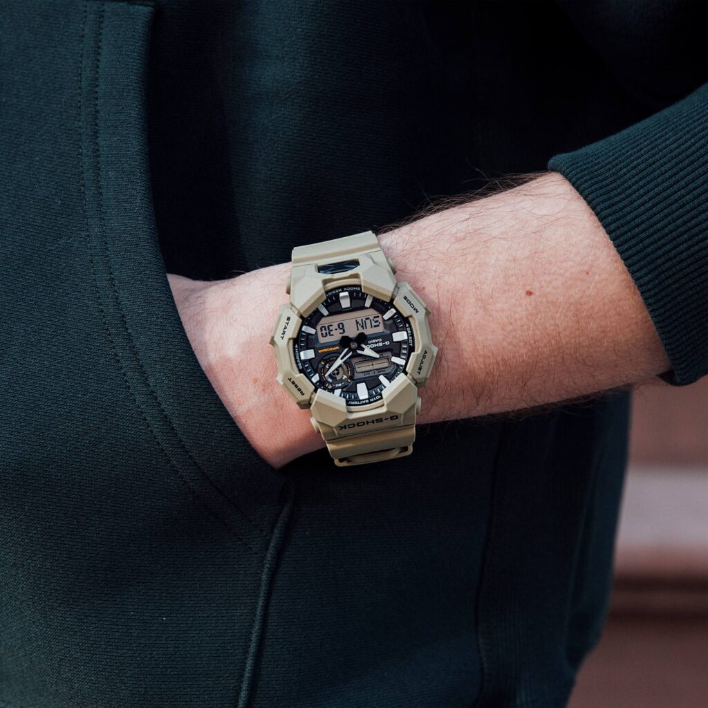 G-SHOCK GA-010-5A นาฬิกาข้อมือผู้ชาย ตัวเรือนคาร์บอนชีวภาพ กันน้ำ 200 เมตร