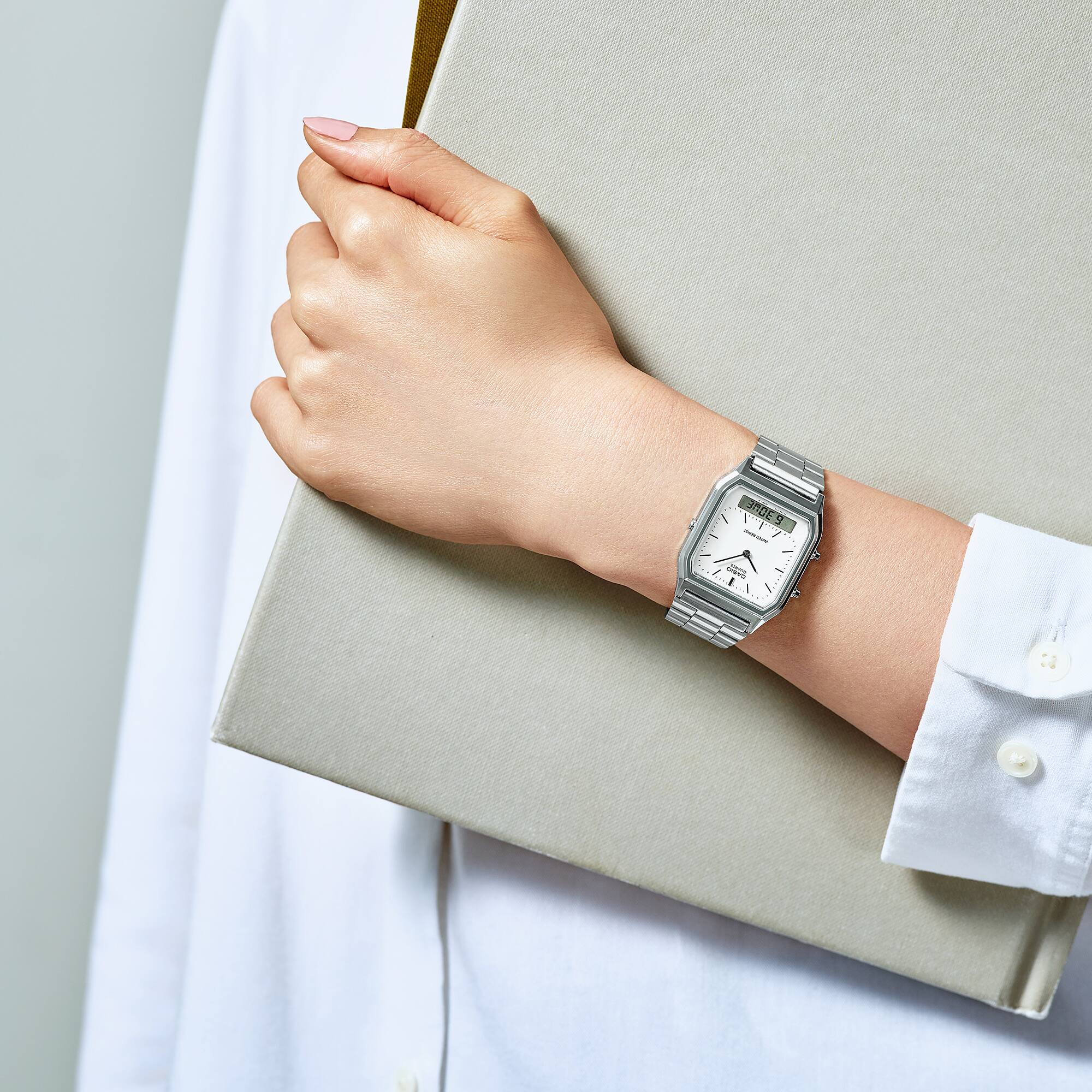 CASIO: AQ-230GA-7DMQ - Image 2